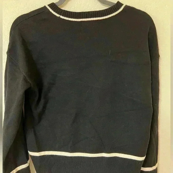 Black Sweater Cream Trim Button Detail Sweater size small - Picture 6 of 6